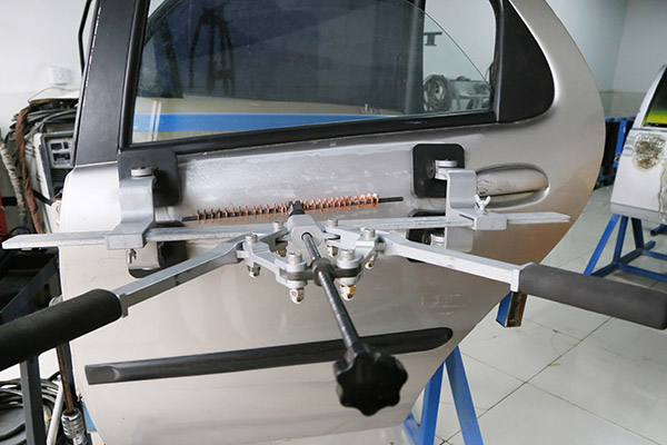 �����ӽ�ʵѵ����